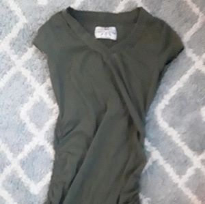Sm Green v neck